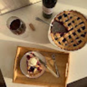 Meet your Posher, • bella